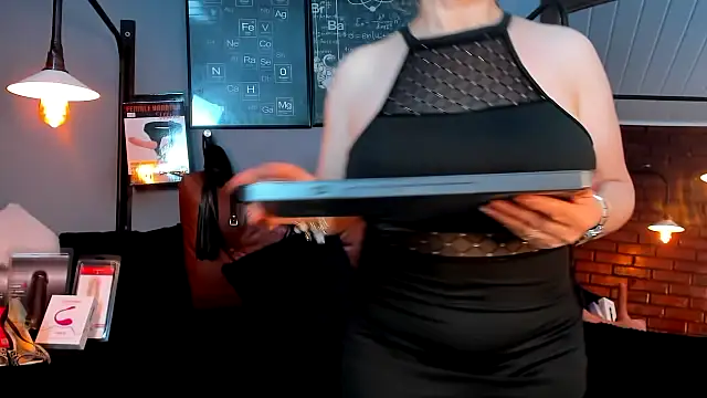 Samantha mature56 online show from March 25, 2:06 am