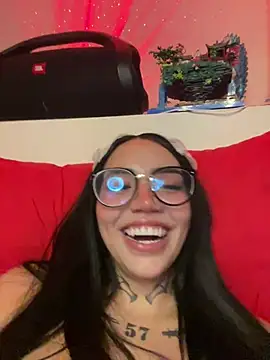 Nickiiiii online show from March 22, 7:36 am