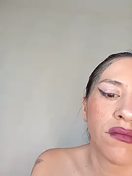 LaCristinatrans online show from December 20, 9:11 pm