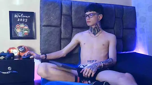 Dan brownn online show from February 4, 7:00 pm