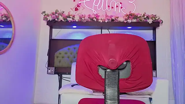 EMILY ROUSSE71 online show from January 19, 2:37 am