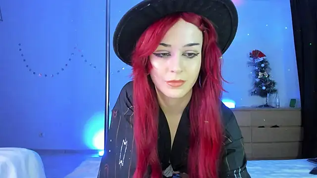 Snapshot of mollyposhh chatting on January 6, 6:25 am mollyposhh online show from January 6, 6:25 am