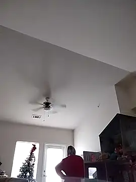 Playmate86 online show from December 12, 4:10 pm