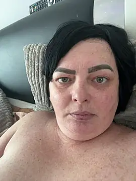 Amandamuller1982 online show from February 21, 1:44 pm