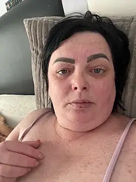 Amandamuller1982 online show from February 27, 10:37 am