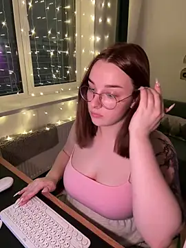 CookyDaisy online show from January 12, 3:49 am