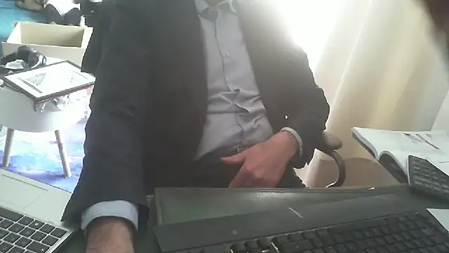 Snapshot of shyfrenchcock1 chatting on March 6, 1:14 pm shyfrenchcock1 online show from March 6, 1:14 pm