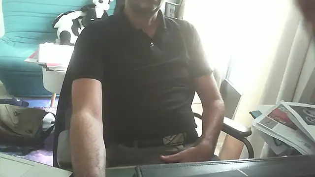 Snapshot of shyfrenchcock1 chatting on October 22, 12:38 pm shyfrenchcock1 online show from October 22, 12:38 pm