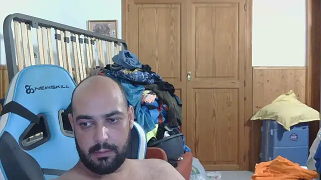 Snapshot of chicomallorca96 chatting on July 13, 2:53 pm chicomallorca96 online show from July 13, 2:53 pm