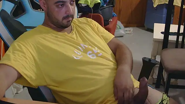Snapshot of chicomallorca96 chatting on July 21, 5:48 pm chicomallorca96 online show from July 21, 5:48 pm
