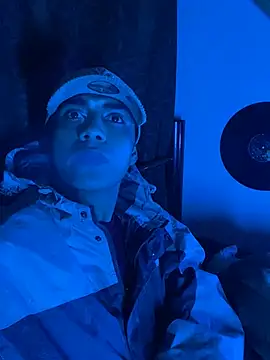 SkinnyHot444 online show from January 24, 7:51 am