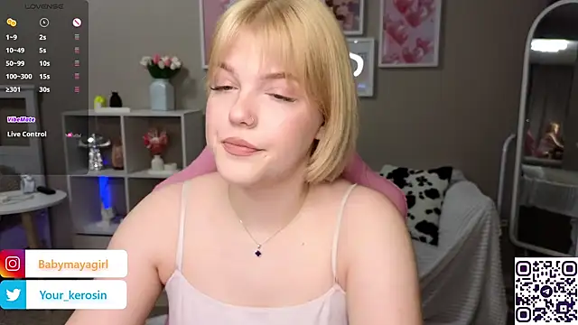 Maya Rave online show from February 23, 3:45 am