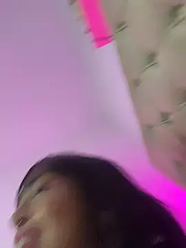 bonnie 18x online show from February 6, 5:35 am