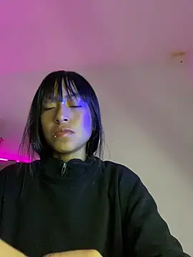 bonnie 18x online show from February 14, 4:26 am