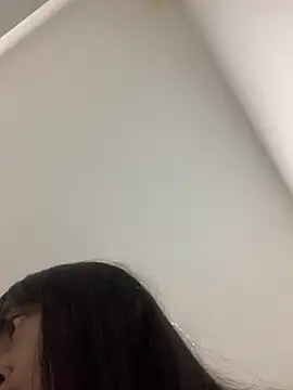 bonnie 18x online show from March 6, 2:30 am