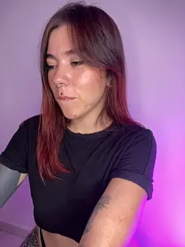 luccianagreyy online show from March 13, 9:59 pm