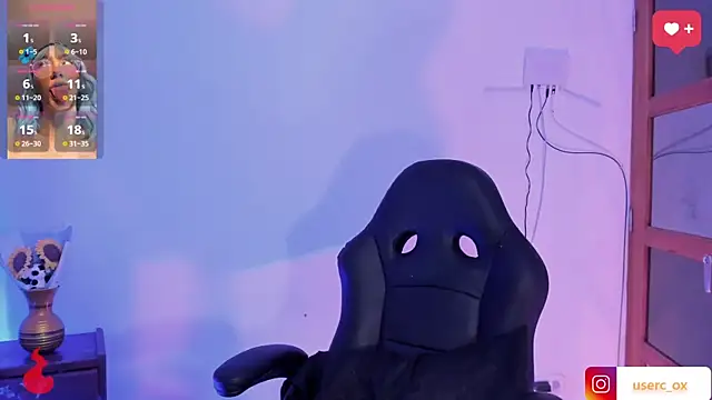 haanna thompsoon online show from December 24, 4:11 am