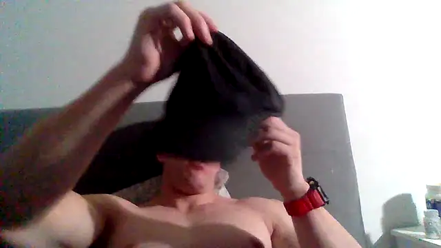 Snapshot of parkerxmuscle chatting on January 29, 3:58 pm parkerxmuscle online show from January 29, 3:58 pm