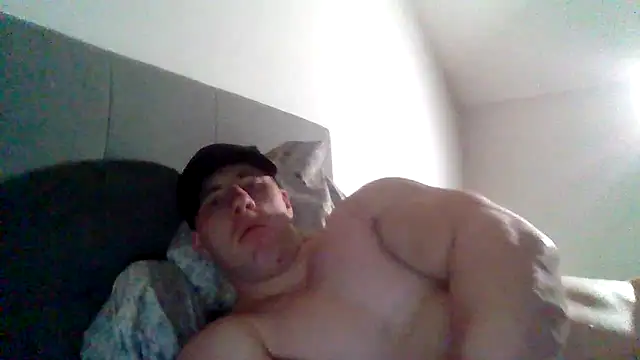 Snapshot of parkerxmuscle chatting on January 29, 10:11 pm parkerxmuscle online show from January 29, 10:11 pm
