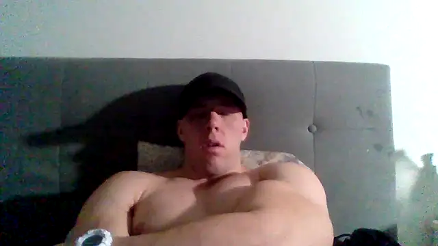 Snapshot of parkerxmuscle chatting on February 4, 1:16 pm parkerxmuscle online show from February 4, 1:16 pm