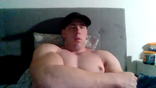 Snapshot of parkerxmuscle chatting on February 5, 1:11 pm parkerxmuscle online show from February 5, 1:11 pm
