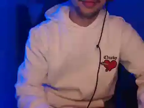 Snapshot of anjonoturno1 chatting on December 19, 6:01 am anjonoturno1 online show from December 19, 6:01 am