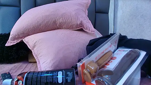 Amy wats0n online show from March 18, 7:17 pm