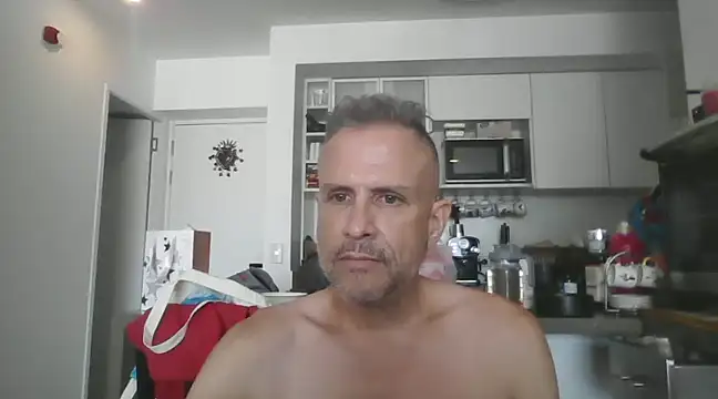 Diegoperrote682661 online show from January 29, 6:18 pm