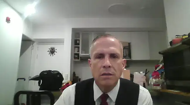 Diegoperrote682661 online show from February 8, 11:45 pm