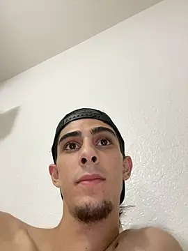 kennylove420 online show from September 22, 7:10 am