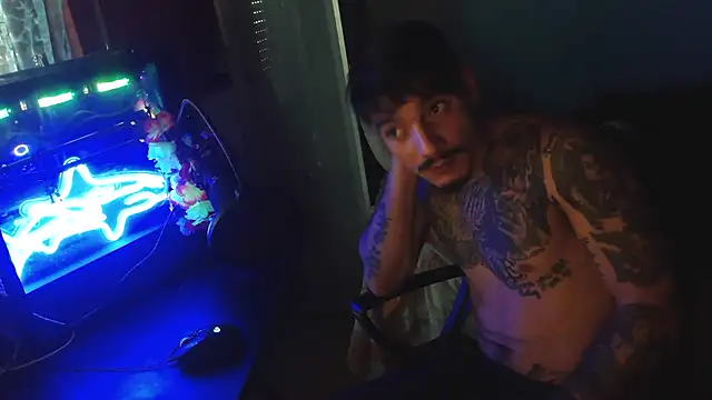 Badboyi1997 online show from October 8, 6:11 am