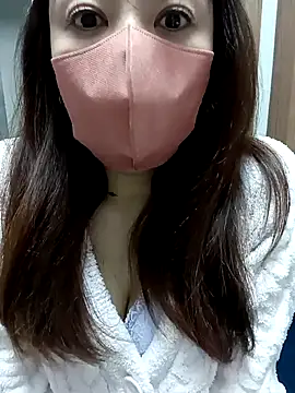 Snapshot of Mirika555 chatting on January 2, 12:46 pm Mirika555 online show from January 2, 12:46 pm