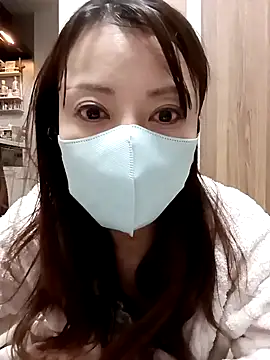Snapshot of Mirika555 chatting on February 9, 5:11 pm Mirika555 online show from February 9, 5:11 pm