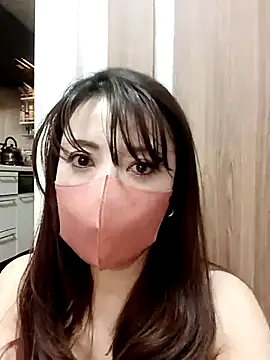 Snapshot of Mirika555 chatting on February 12, 2:24 am Mirika555 online show from February 12, 2:24 am