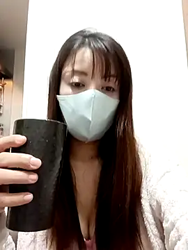 Snapshot of Mirika555 chatting on March 17, 4:54 pm Mirika555 online show from March 17, 4:54 pm
