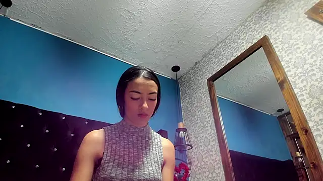 Mia scarlet69 online show from February 28, 12:09 pm