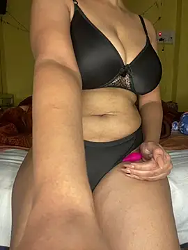 cum-to-nicky online show from January 1, 2:42 pm