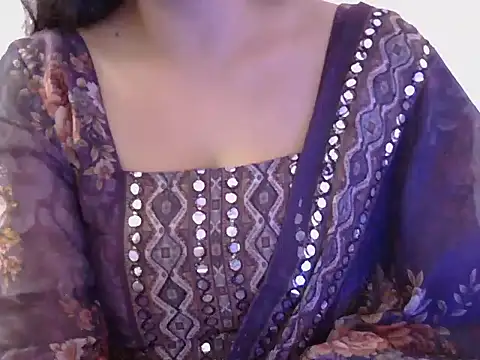 Snapshot of diva-22 chatting on February 11, 12:58 pm diva-22 online show from February 11, 12:58 pm