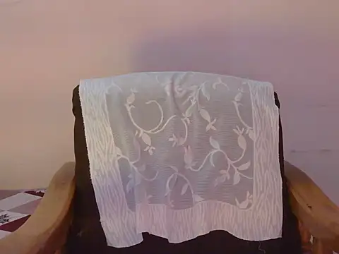 Snapshot of diva-22 chatting on September 15, 3:45 pm diva-22 online show from September 15, 3:45 pm