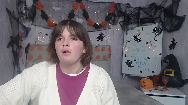 StaceyLex online show from October 28, 6:39 am