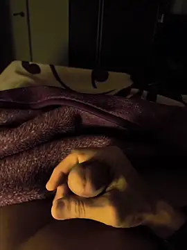 mirrowhot online show from March 8, 1:14 am