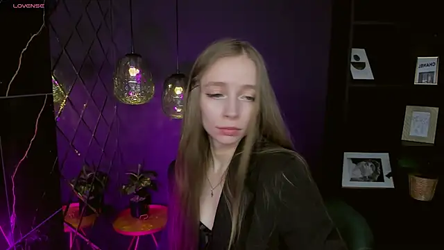 OliviaGentle online show from December 16, 9:31 pm