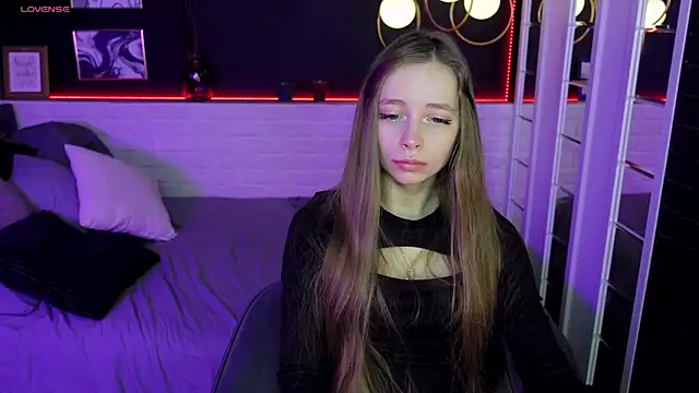 OliviaGentle online show from January 5, 3:32 am