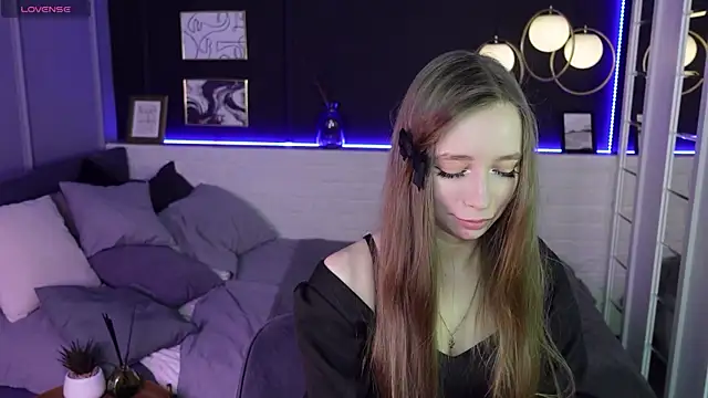 OliviaGentle online show from February 14, 1:13 am