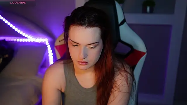 LisaElfy online show from February 12, 3:18 pm