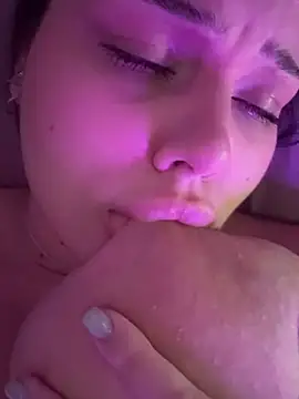 31MoonLight13 online show from September 13, 5:57 pm