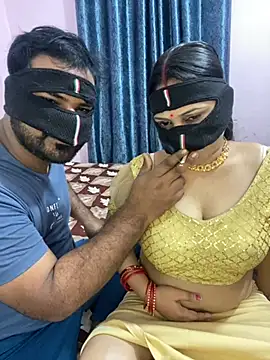 Snapshot of mickey_love chatting on January 10, 6:26 am mickey love online show from January 10, 6:26 am