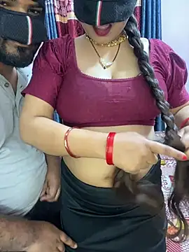 Snapshot of mickey_love chatting on February 13, 6:31 am mickey love online show from February 13, 6:31 am