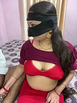 Snapshot of mickey_love chatting on April 8, 5:51 am mickey love online show from April 8, 5:51 am