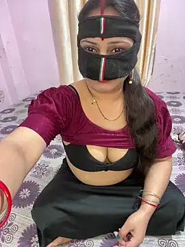 Snapshot of mickey_love chatting on April 9, 6:41 am mickey love online show from April 9, 6:41 am